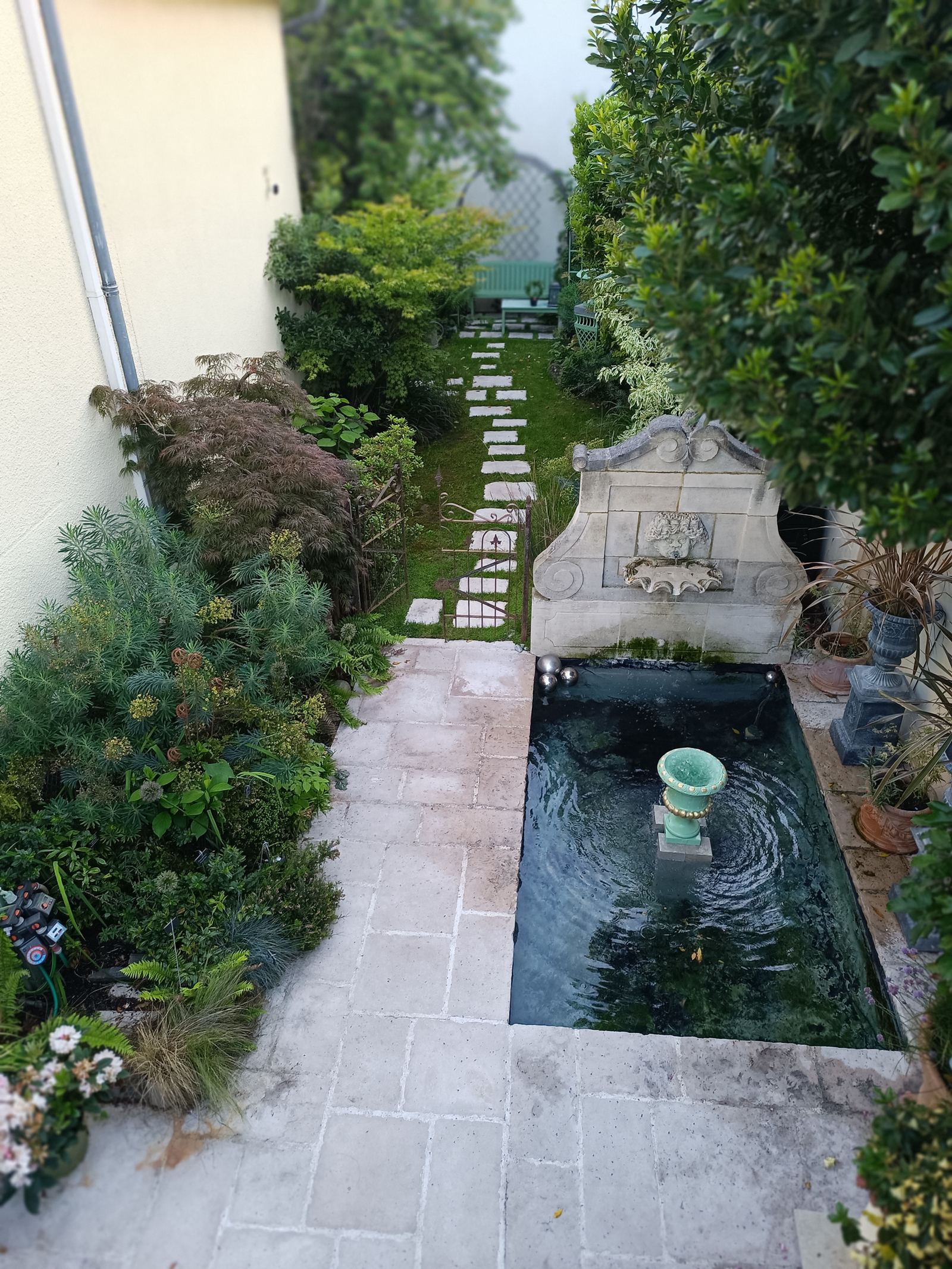 Bassin baroque et fontaine — Jardin en RB Yerres